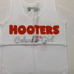 Hooters Calendar Tank Top XS
